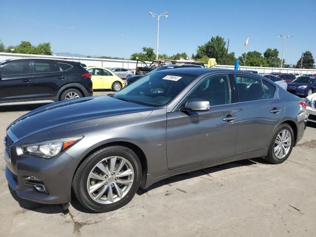 2015 Infiniti Q50 Base