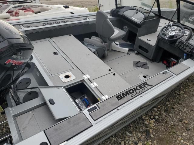 2025 Smokercraft Boat