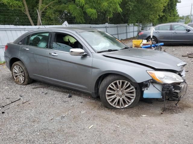 2013 Chrysler 200 Limited