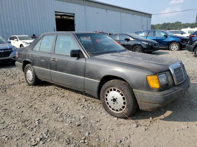 1992 Mercedes-Benz 300 E 4matic