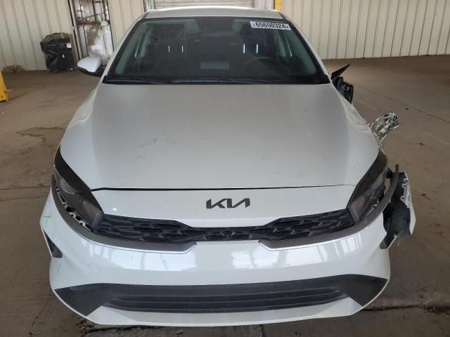 2023 KIA Forte LX