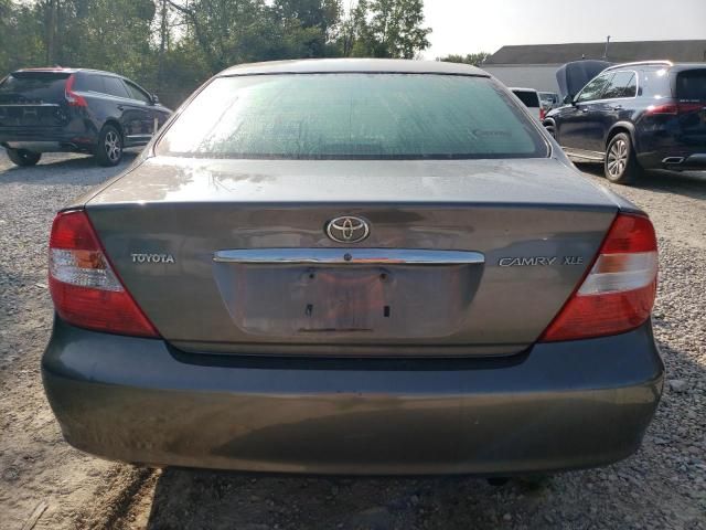 2004 Toyota Camry LE