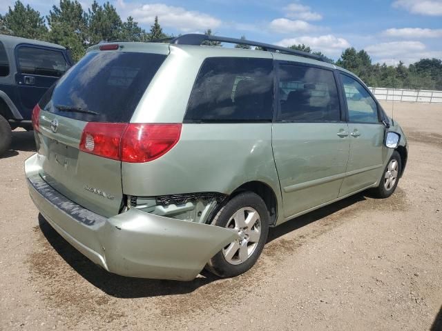 2008 Toyota Sienna CE