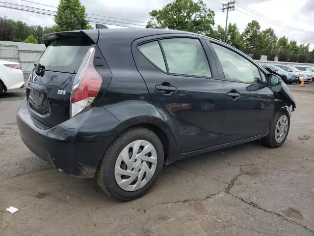 2016 Toyota Prius C