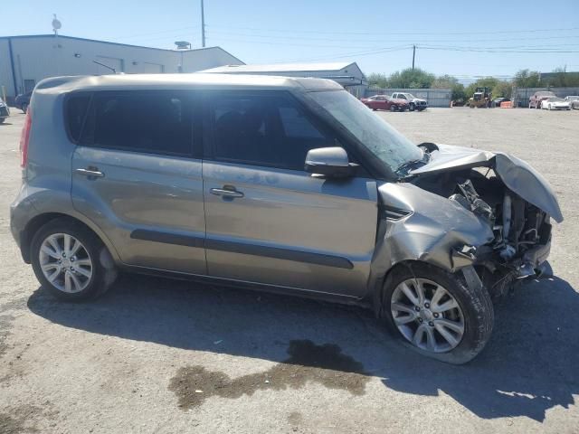 2013 KIA Soul +