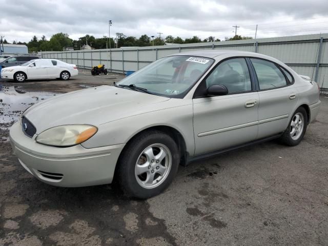 2006 Ford Taurus SE