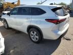 2022 Toyota Highlander L