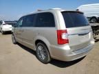 2013 Chrysler Town & Country Touring L