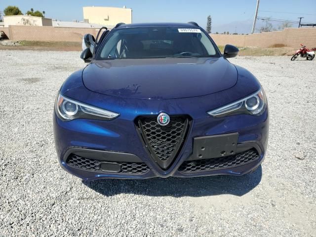 2021 Alfa Romeo Stelvio Sport