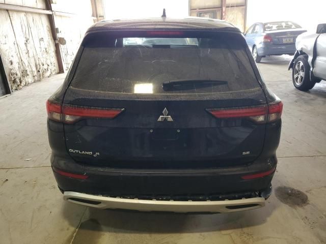 2022 Mitsubishi Outlander SE