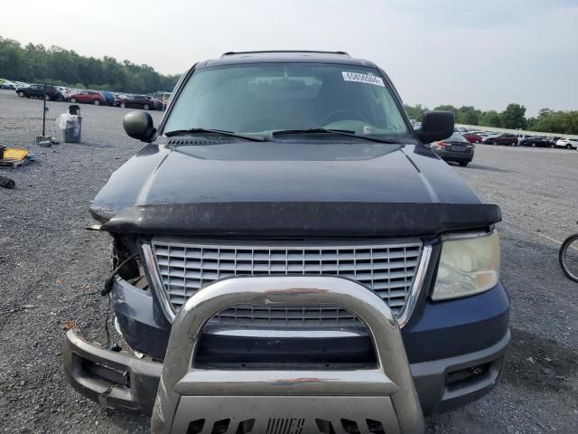 2004 Ford Expedition XLT