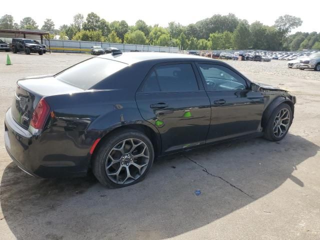 2018 Chrysler 300 Touring