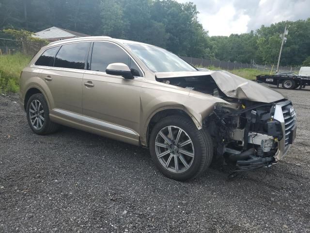 2019 Audi Q7 Premium Plus