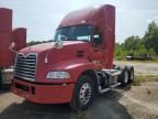 2014 Mack 600 CXU600