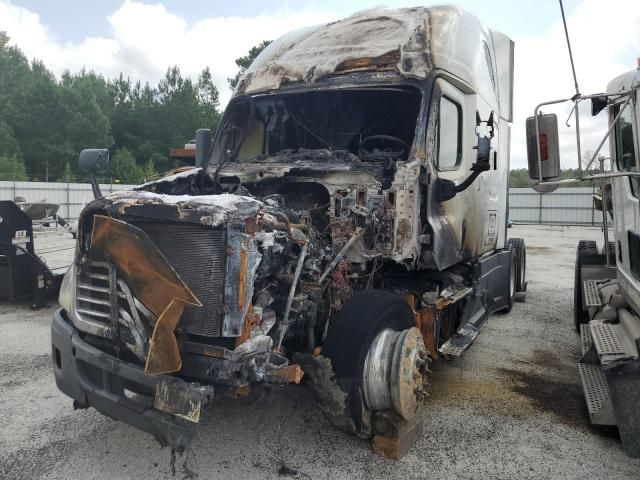 2014 Freightliner Cascadia 125