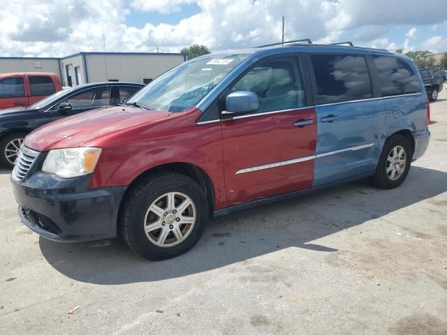 2011 Chrysler Town & Country Touring