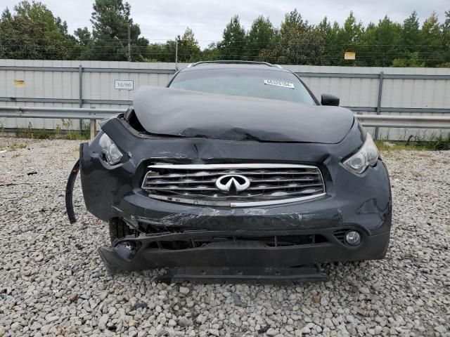 2011 Infiniti FX35