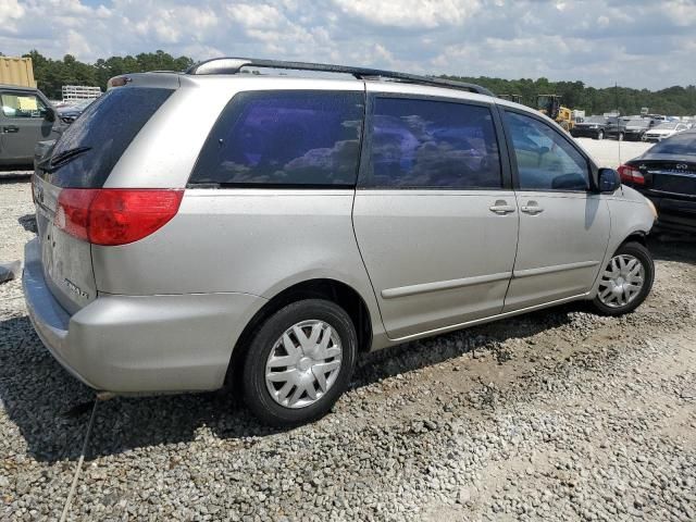 2007 Toyota Sienna CE