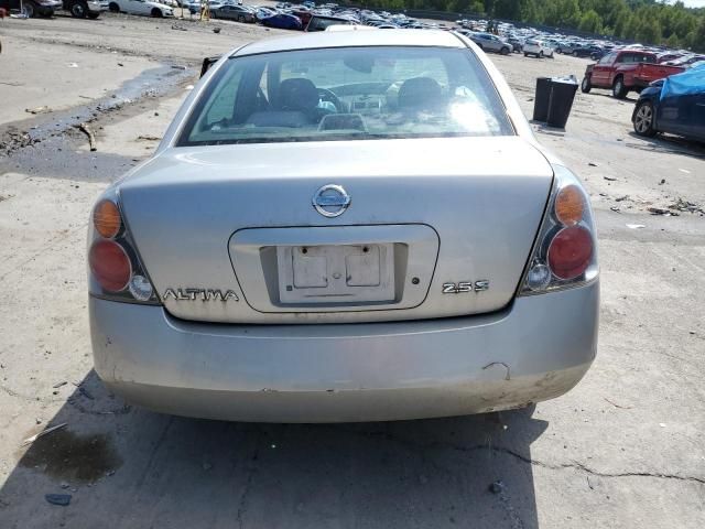 2002 Nissan Altima Base