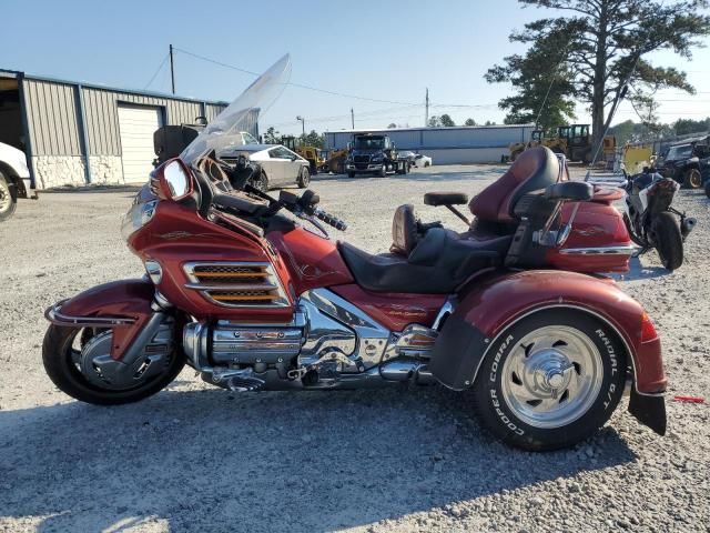 2001 Honda GL1800