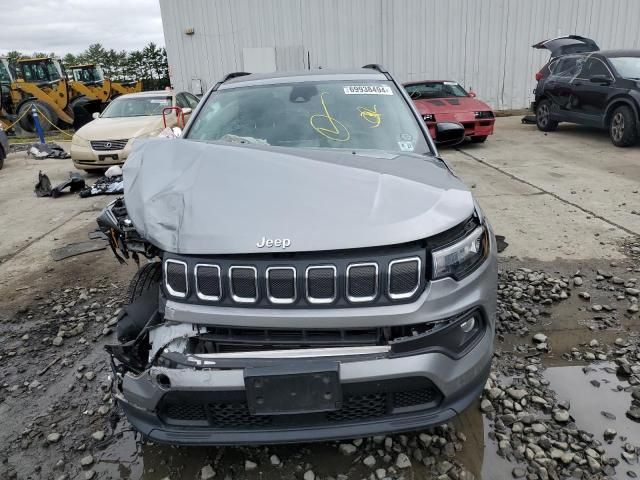 2022 Jeep Compass Latitude