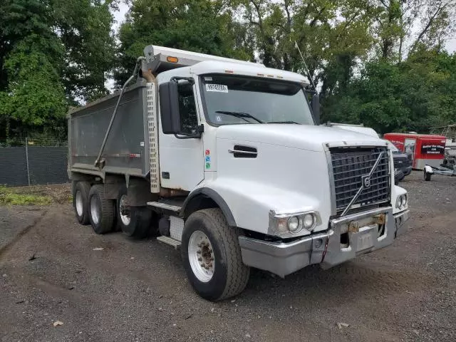 2007 Volvo VHD