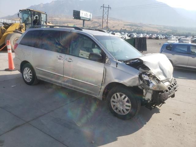 2006 Toyota Sienna CE