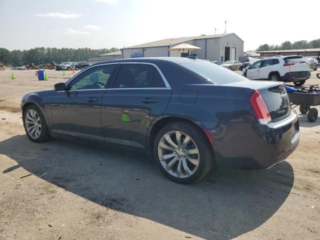 2018 Chrysler 300 Touring