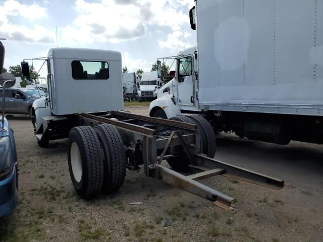 2014 Kenworth Construction T370