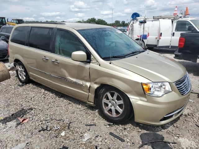 2011 Chrysler Town & Country Touring