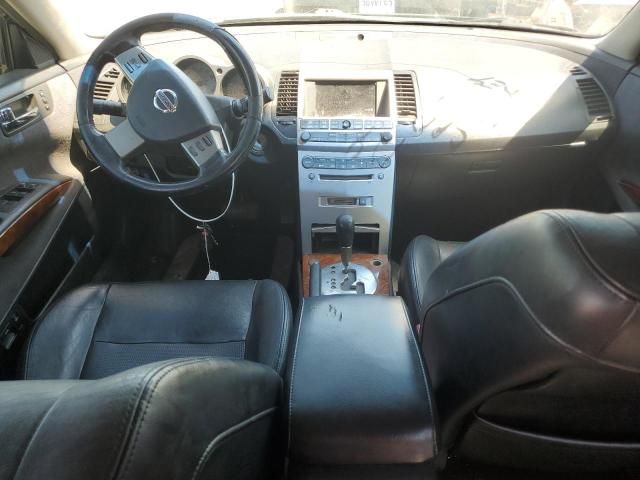 2005 Nissan Maxima SE