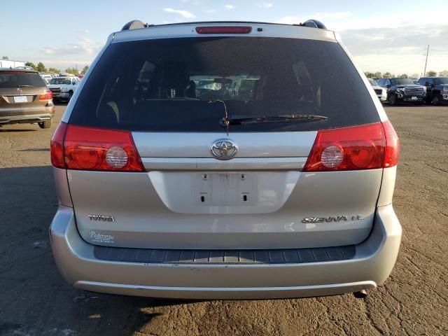 2010 Toyota Sienna CE