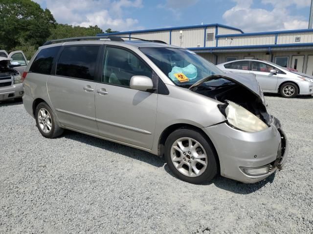 2005 Toyota Sienna XLE