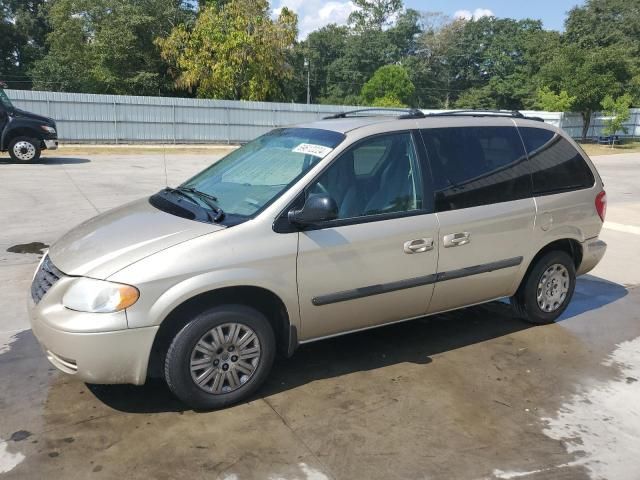 2005 Chrysler Town & Country