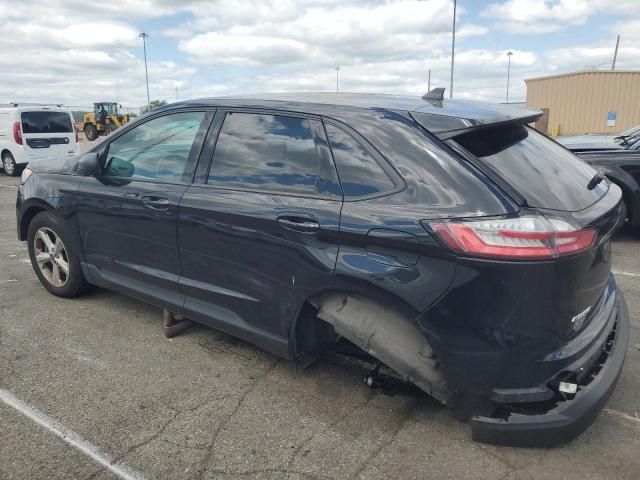 2020 Ford Edge SE