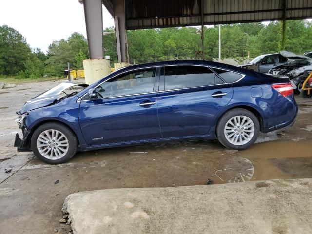 2013 Toyota Avalon Hybrid