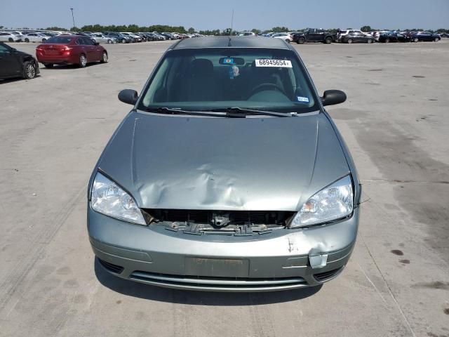 2005 Ford Focus ZX4