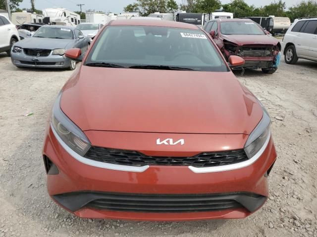 2023 KIA Forte LX