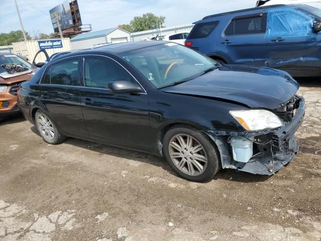 2005 Toyota Avalon XL