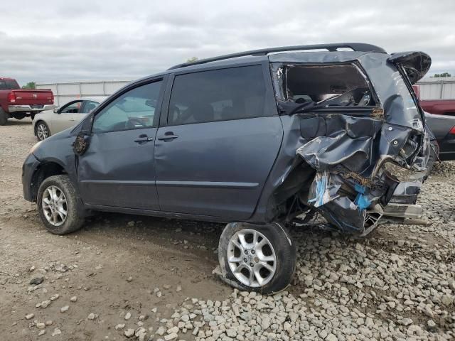 2006 Toyota Sienna XLE