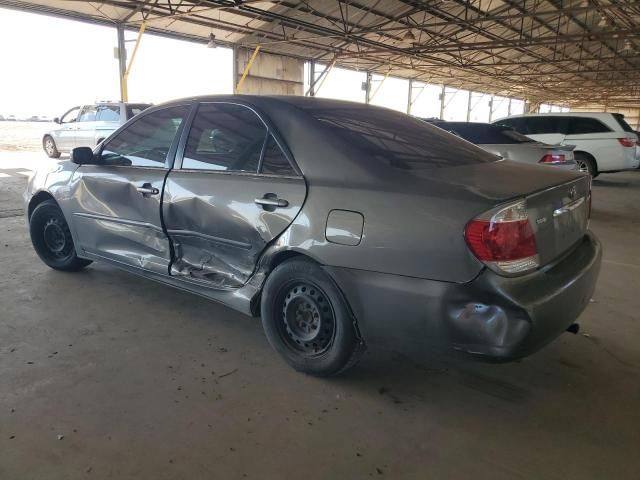 2005 Toyota Camry LE