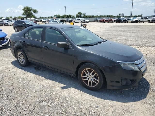 2010 Ford Fusion S