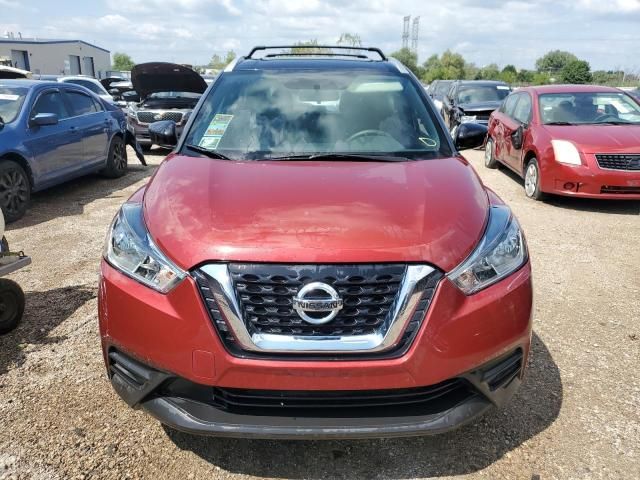 2019 Nissan Kicks S