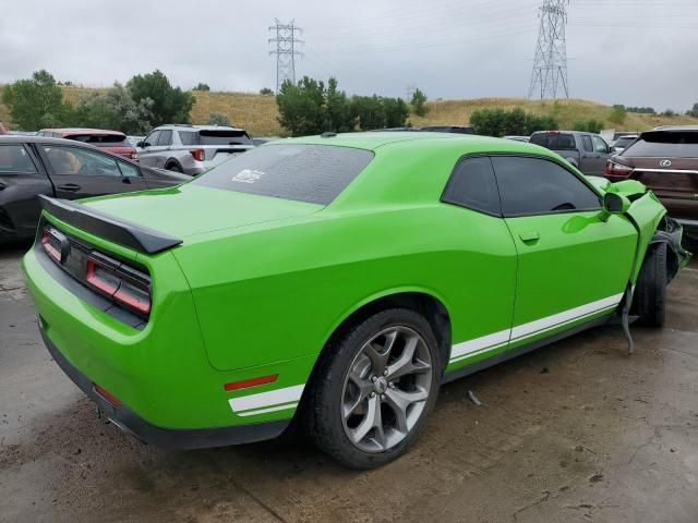 2017 Dodge Challenger SXT