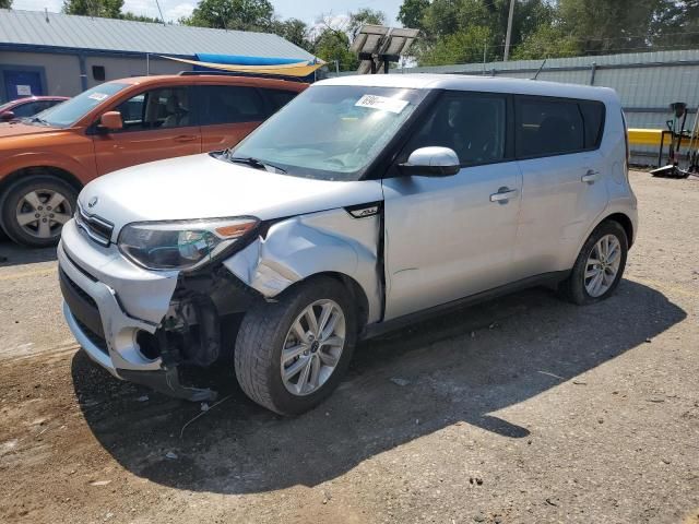 2018 KIA Soul +