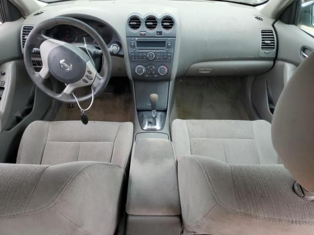 2010 Nissan Altima Base