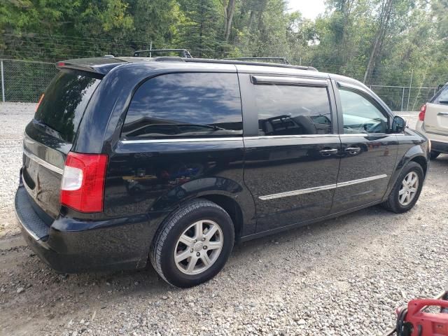 2011 Chrysler Town & Country Touring