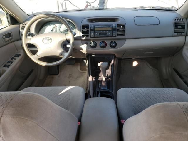 2002 Toyota Camry LE