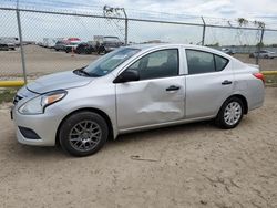 Nissan Vehiculos salvage en venta: 2015 Nissan Versa S