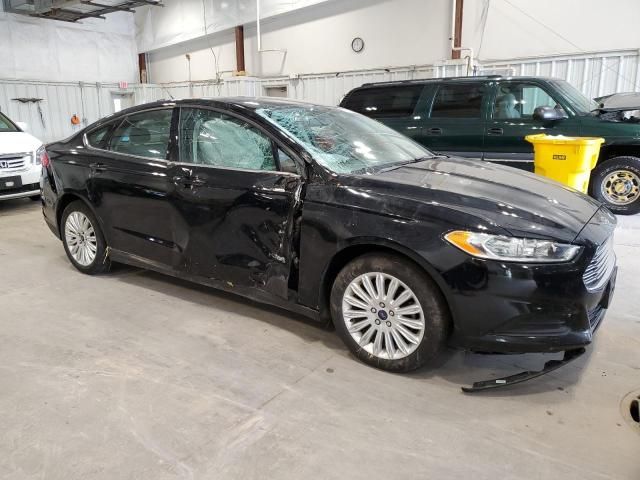 2016 Ford Fusion S Hybrid